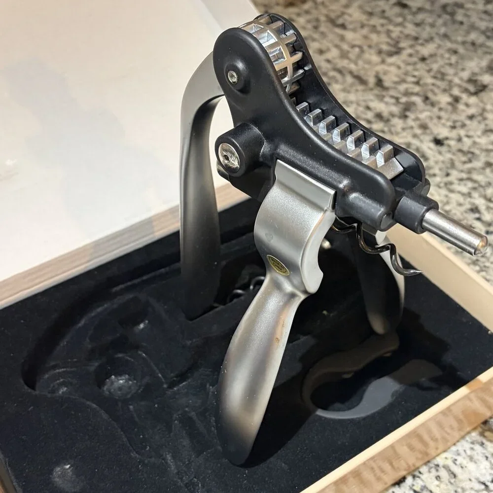 Arcosteel Corkscrew Wine Opener Set With 3-Way Action Accessories Silver Black